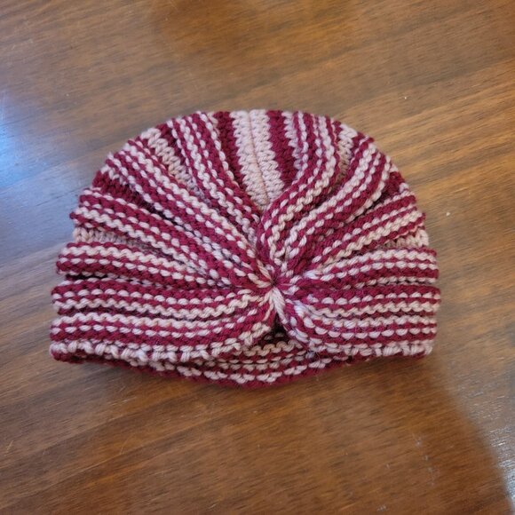 Red/Cream Knit Beanie Hat for Child/Toddler - Picture 3 of 6
